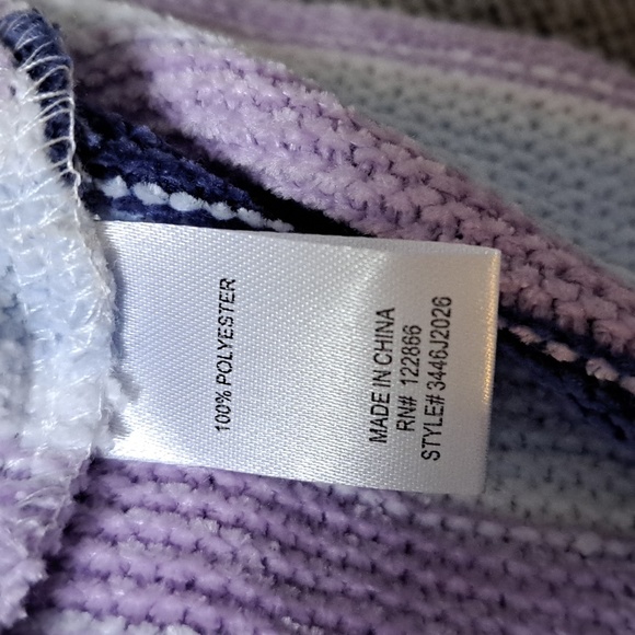 Chenault Striped Boho Sleeve Soft Fuzzy Sweater. Size Medium NWT - Picture 8 of 9